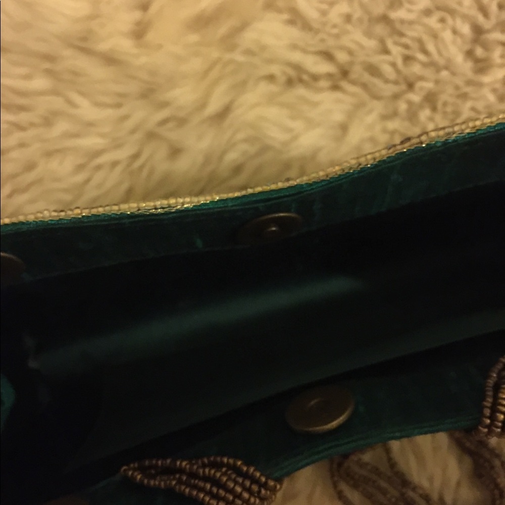 Purses - Picture 7 of 8